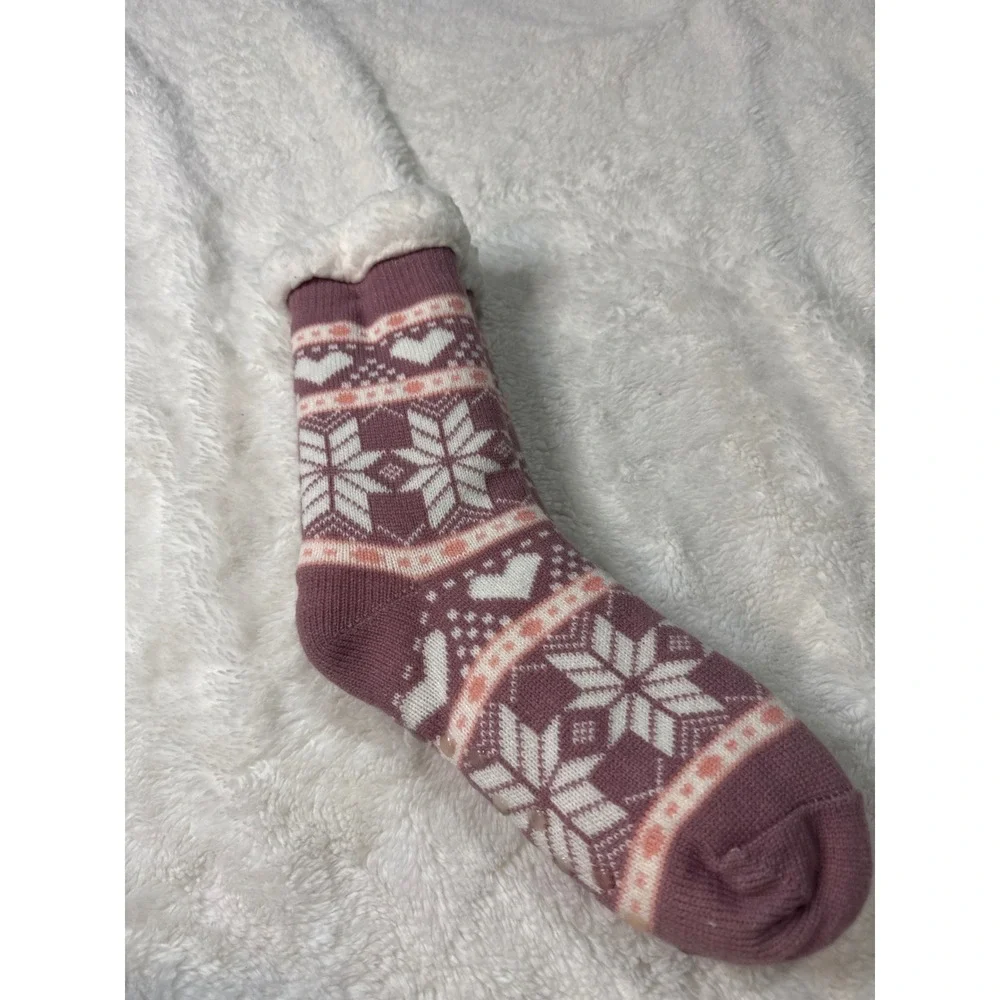 Booted Mauve Pink Fair Isle‎ Snowflake Heart Sherpa Lined Gripper Slipper Socks